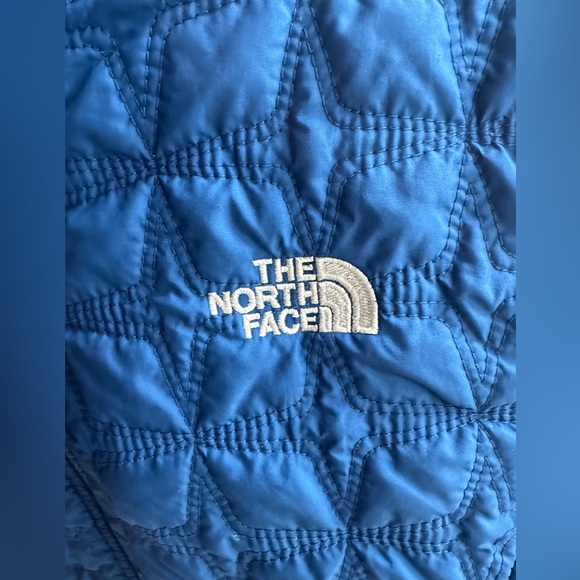 The North Face Women’s Light Weight Jacket Blue Zip Up Sz Small - Picture 2 of 9